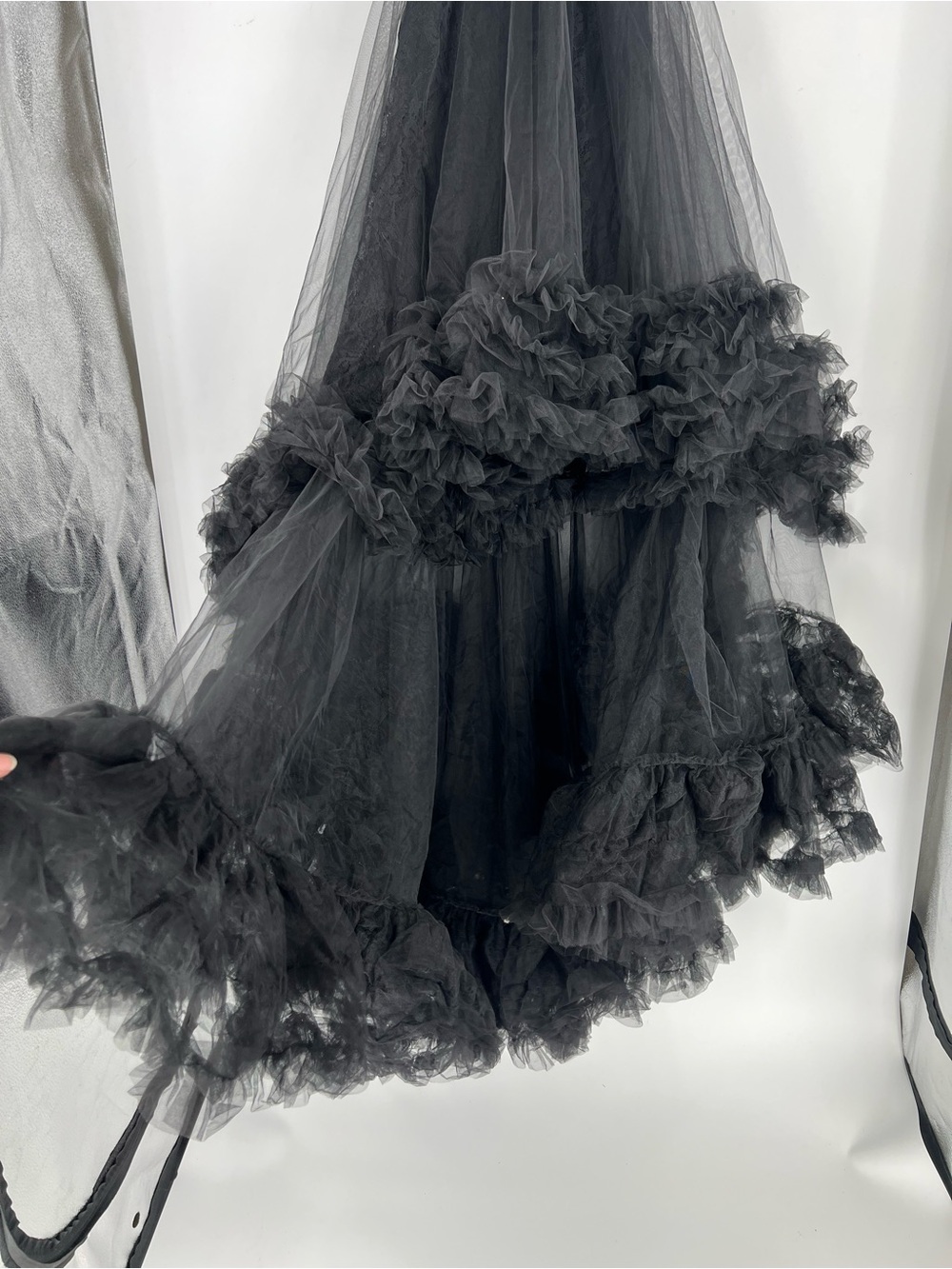 Mac Duggal Black Hi Low Tulle Strapless Ruffle Formal Dress Evening Gown 12 NWOT - Picture 2 of 10